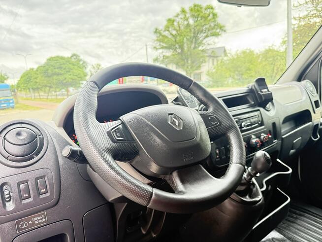 Renault Master 2.3DCI Lift 2015r L3H2 3-Osobowy KLimatyzacja Nawigacja