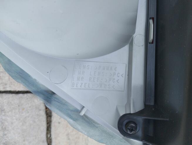 Lampa tylna KIA ceed 5drzwi (2006-2009)
