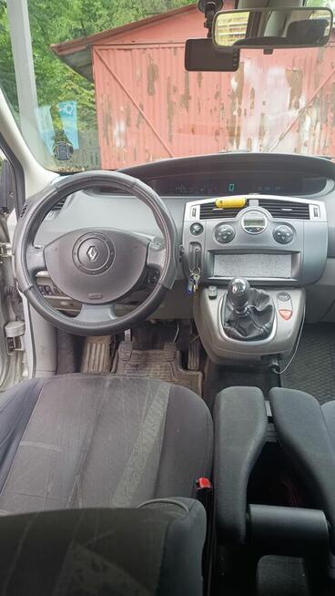 Syndyk sprzeda Renault Megane Scenic, 2006 r, 370 tys. przeb
