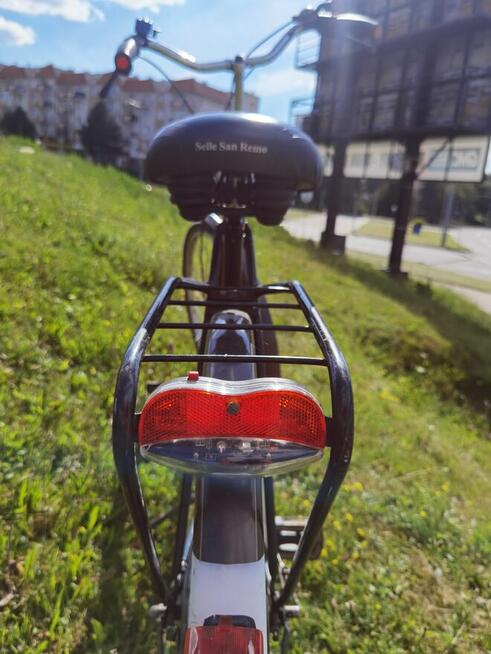 rower trekkingowy 28 damka czarny przeserwisowany lampka 3