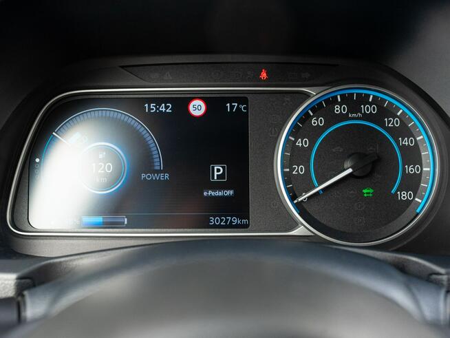Nissan Leaf ZS194SX#40kWh N-Connecta Podgrz.f K.cofania Salon PL VAT 23%