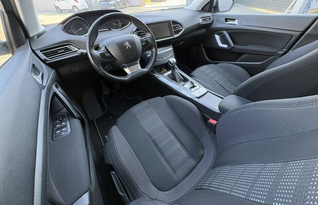 Peugeot 308 1.2 PureTech | Stan BDB | Bezwypadkowy | Nowy rozrząd |
