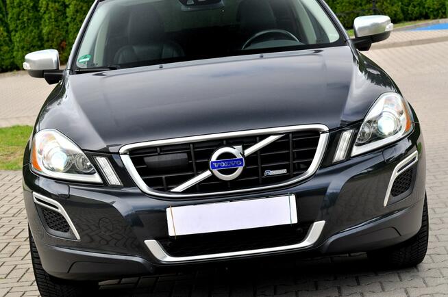 Volvo XC 60 R-Desing Xenon Skóra Navi Blisy Radar Panorama El.Klapa Super Stan