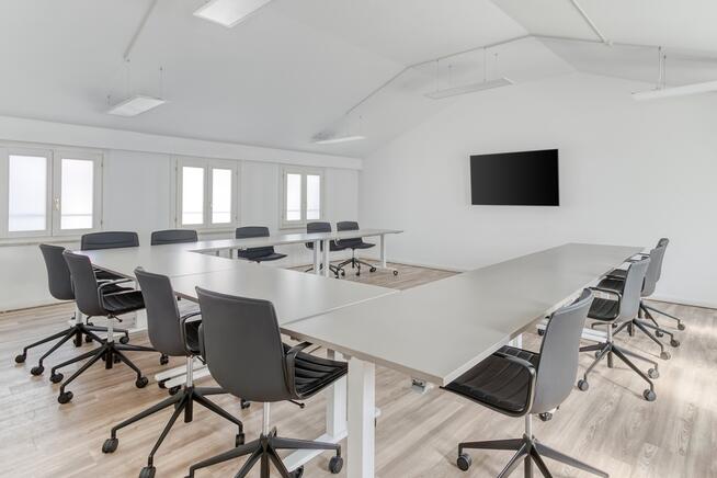 Przestrzeń do pracy dla 3-4 osób w Regus Zana