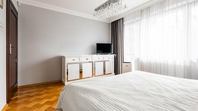 Dom Myślenice Centrum, Wybickiego