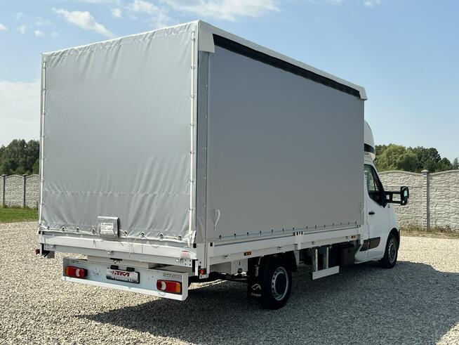 Renault Master /Movano Spanie_Tył LAMAX 10-palet_Firana Camera_Cofania Radio_Carplay