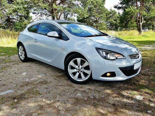 Opel Astra GTC 2.0 CDTI 165*COSMO*Climatron*Navi*Xenon*Skóry*PDC*Alu*Audio INFINITY!!