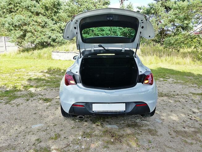 Opel Astra GTC 2.0 CDTI 165*COSMO*Climatron*Navi*Xenon*Skóry*PDC*Alu*Audio INFINITY!!
