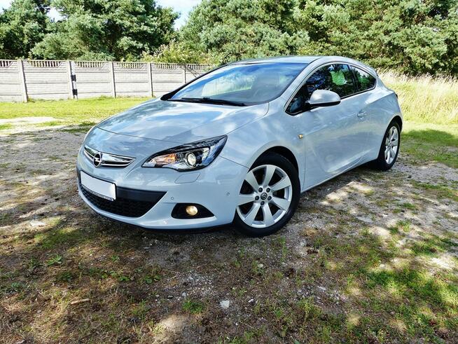 Opel Astra GTC 2.0 CDTI 165*COSMO*Climatron*Navi*Xenon*Skóry*PDC*Alu*Audio INFINITY!!