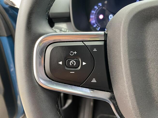 Volvo XC40 B3 Core aut Kombi