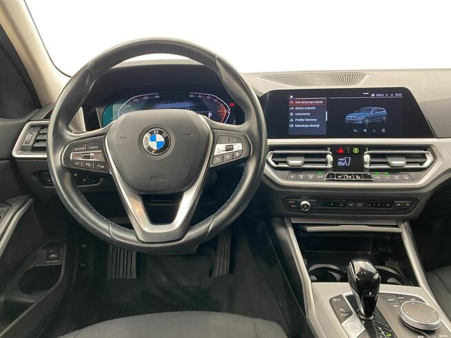 BMW Seria 3 318i aut Kombi