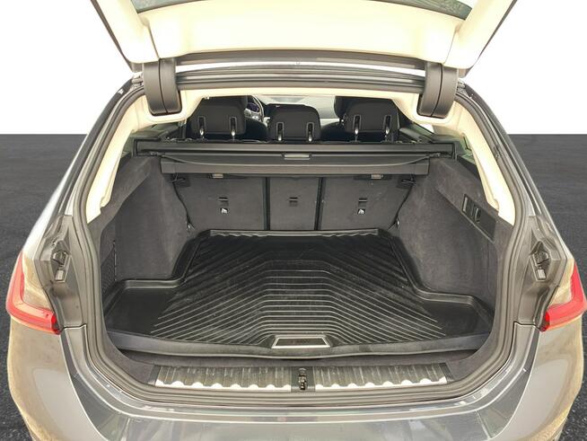 BMW Seria 3 318i aut Kombi