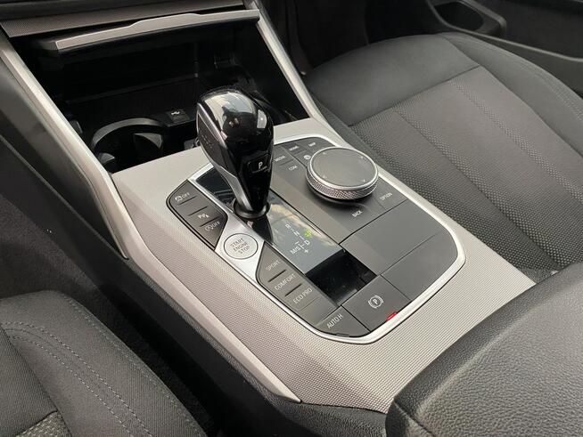 BMW Seria 3 318i aut Kombi