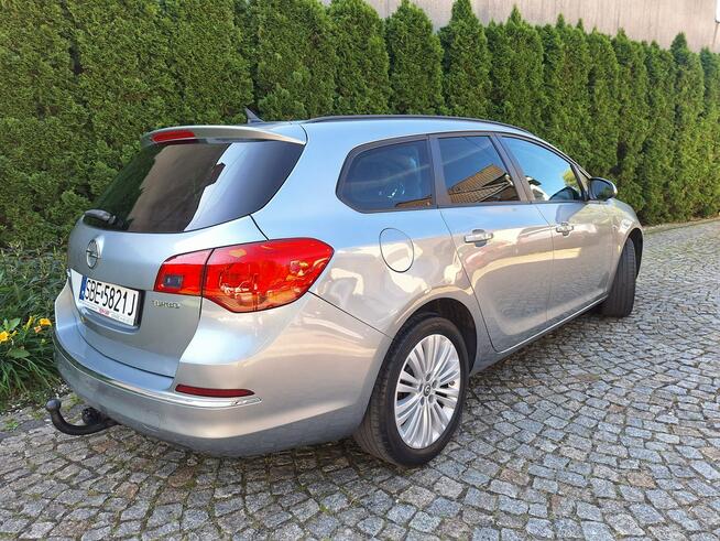 Opel Astra Sport Tourer- 1.4 Turbo Edition