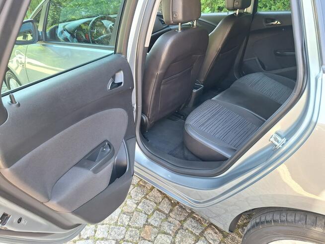 Opel Astra Sport Tourer- 1.4 Turbo Edition