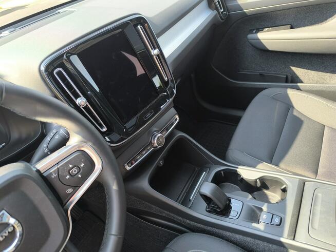 Volvo XC 40 1.5 Turbo 163KM Automat Kamera Navi Panorama