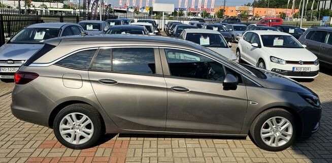 Opel Astra Caravan Grzane fotele i kierownica, kontrola pasa ruch,led, radar,nawigacja