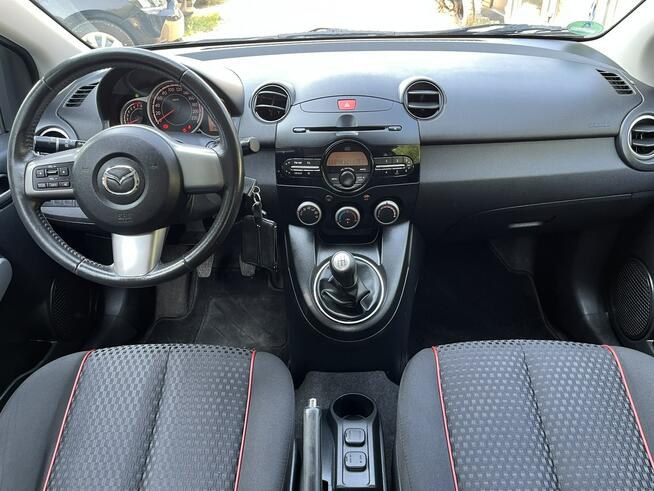 Mazda 2 1.3 1WŁ Klima Grzane FOtele Alu El szyby BEZ KOROZJI Stan BDB Bezwypad