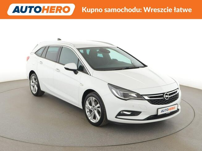 Opel Astra kamera grzane fotele auto klima navi manual