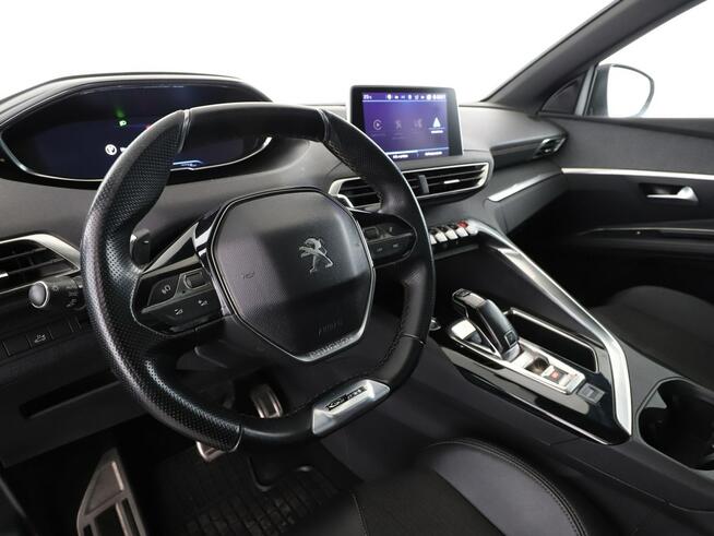 Peugeot 5008 full led automat gt-line panorama virtual polskora navi kamera 7 os