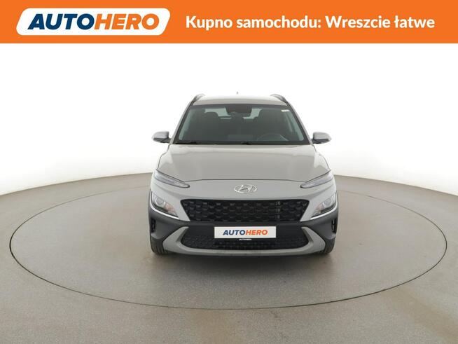 Hyundai Kona klima auto kamera i czujniki parkowania grzane fotele i kierownica