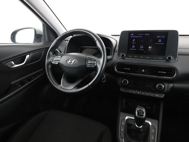 Hyundai Kona klima auto kamera i czujniki parkowania grzane fotele i kierownica