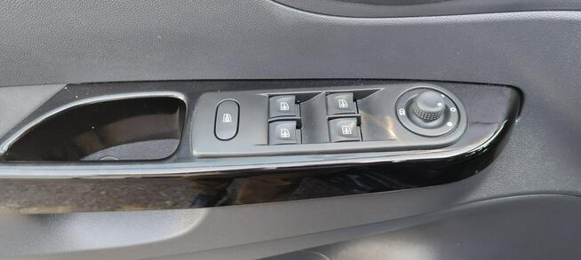 Renault Captur LIMITED*CLIMATRINIC*Navi *LED *Tablet *Alu *1wł *Gwarancja