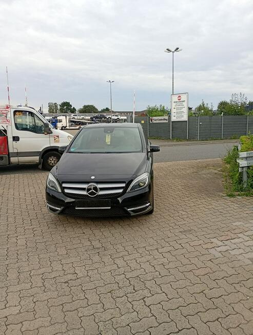 Mercedes B 200 bogata wersja * GWARANCJA * benzyna * skóry * xenon * zadbany * wawa