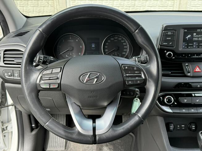 Hyundai i30 1,6 CRDi 116KM/Tempomat/LaneAssist/Serwisowany/SalonPL