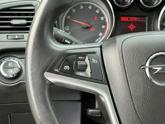 Opel Insignia 1,4T 140KM/Navi/Parktronic/Tempomat/Zarejestrowany w PL/Serwisowany
