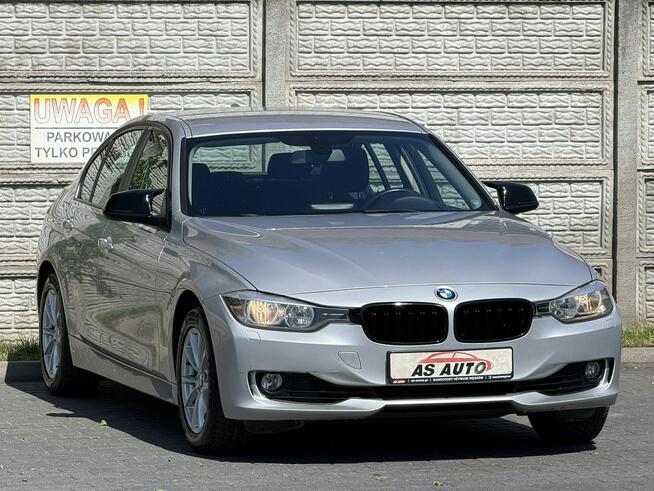 BMW 320 2.0i 184KM SportLine/Navi/Android/Alu/Pod.Fotele/Serwis