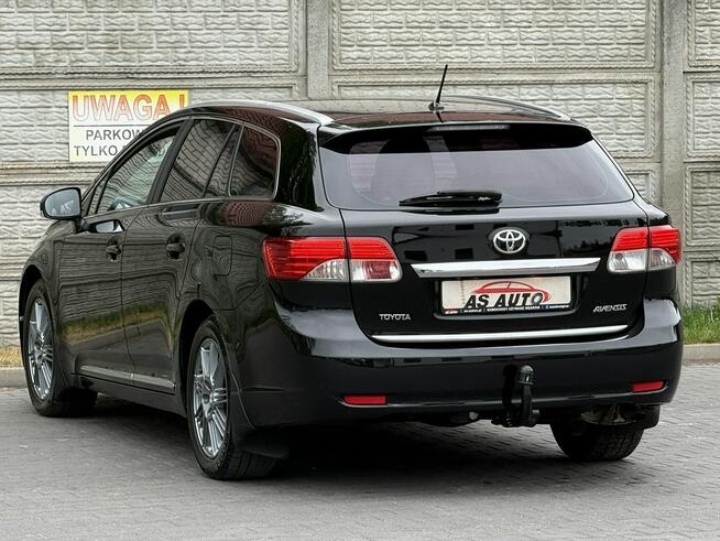 Toyota Avensis 1,8VVTi 147KM Executive/Navi/Skóra/Alufelgi/Kamera/Ledy/SerwisASO