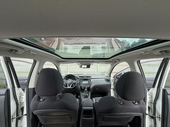 Nissan Qashqai 1,2DIG-T 115KM Connecta/Navi/Kamera360/FullLed/Panorama/PDC/Alu18/ACC