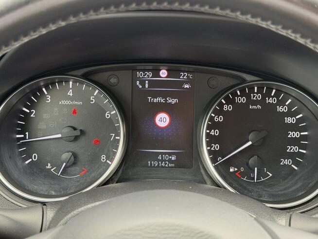 Nissan Qashqai 1,2DIG-T 115KM Connecta/Navi/Kamera360/FullLed/Panorama/PDC/Alu18/ACC