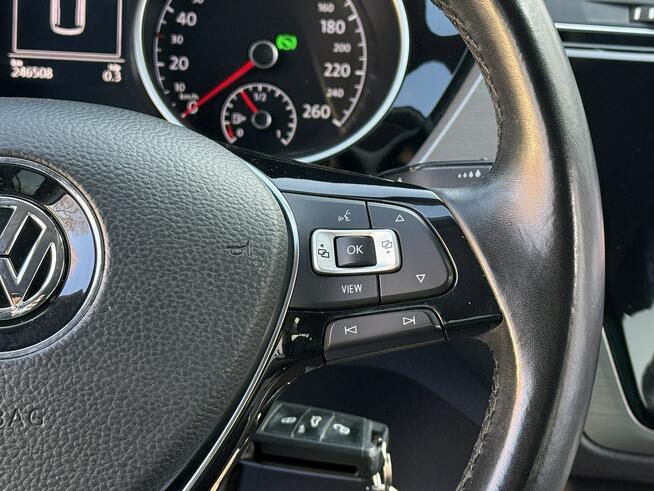Volkswagen Touran 1,6TDi 115KM/DSG/ACC/Parktronic/7foteli/Serwis/Hak