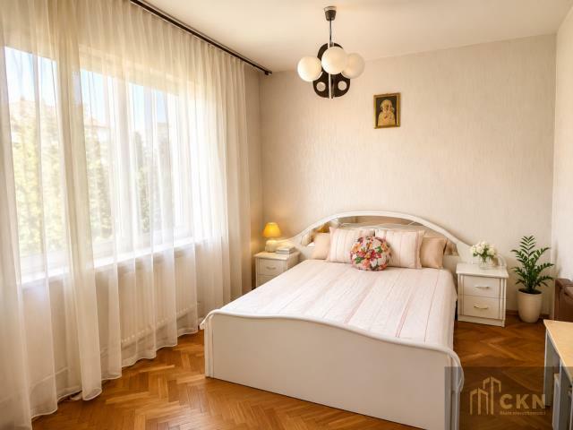 Dom Kraków Krowodrza, Krowodrza, Justowska