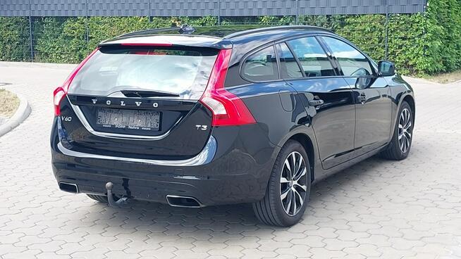V60 2.0 Linje Svart 152KM NAVI skóra FULL LED bezwypadek SERWIS 2018
