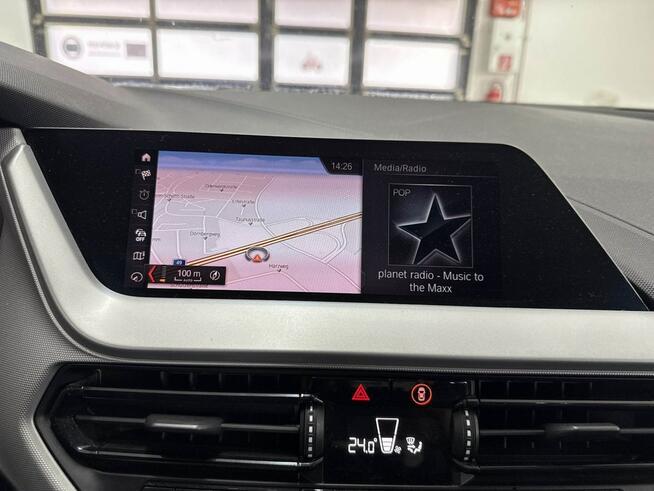 BMW 118i Advantage 140km NAVI klima PDC serwis BEZWYPADEK 2020