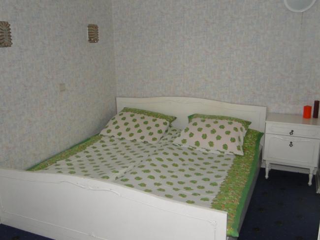 Domek nad jeziorem do wynajęcia