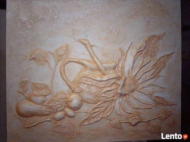 PŁASKORZEŹBY ŚCIENNE