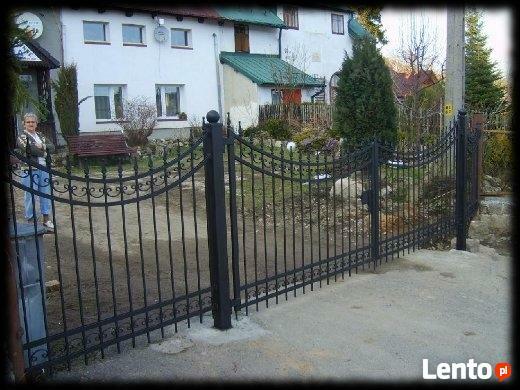 Bramy Ogrodzenia Wiaty Śmietnikowe Konstrukcje Metalowe