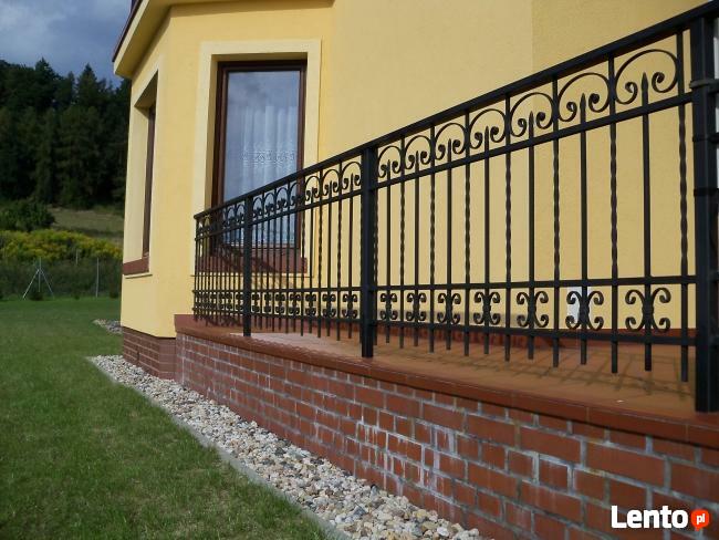 BRAMY OGRODZENIA BALUSTRADY SCHODY WIATY ŚMIETNIKOWE