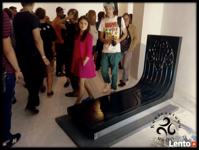 Nowoczesny nagrobek Kontrastowo