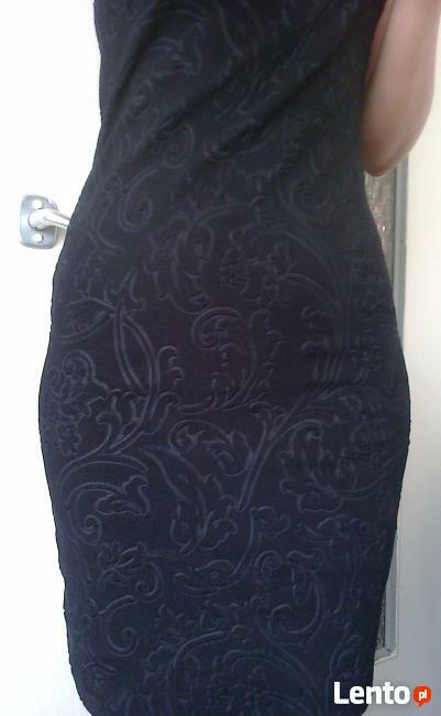 Czarna sukienka C&A