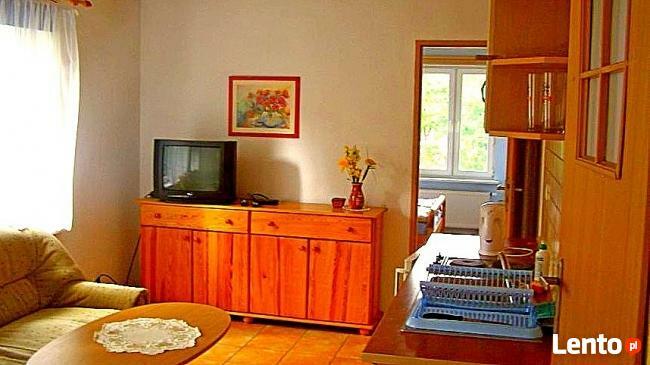 Noclegi nad kaszubskim jeziorem obok Szymbarku i Wieżycy..