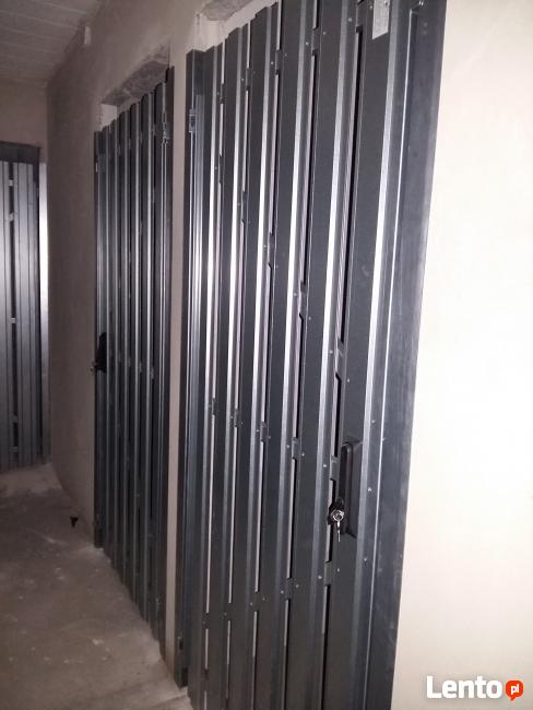 Drzwi do piwnic, komórki lokatorskie PRODUCENT