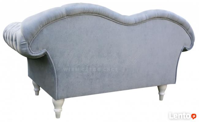 Sofa Chesterfield Madame plusz materiał wysokie nóżki