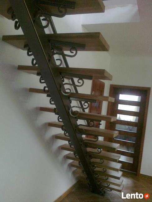 Schody metalowe drewniane wewnętrzne zwnętrzne