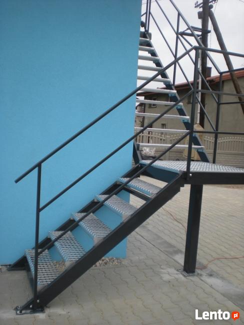 Schody metalowe drewniane wewnętrzne zwnętrzne
