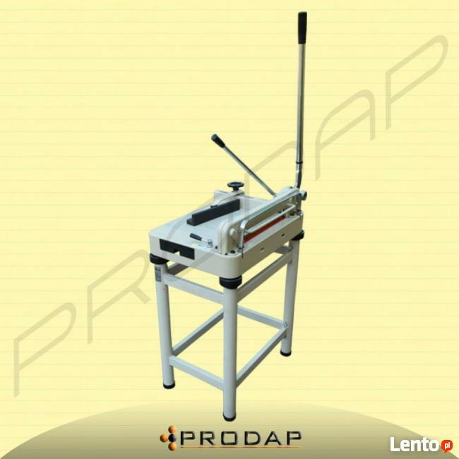 GILOTYNA A4 z dociskiem do papieru metalowa NOWA FV